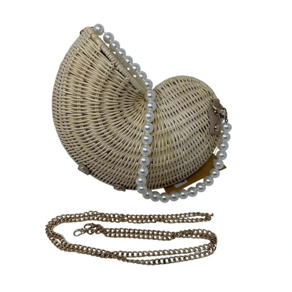 Tommy Bahama Wicker Rattan Conch Shell Clutch Handbag Crossbody Summer Beach NWT